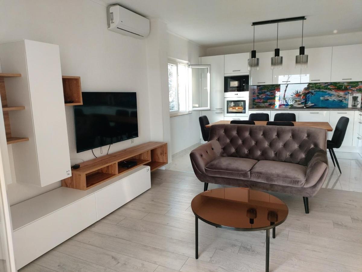 Apartment Franic Sućuraj Exteriör bild