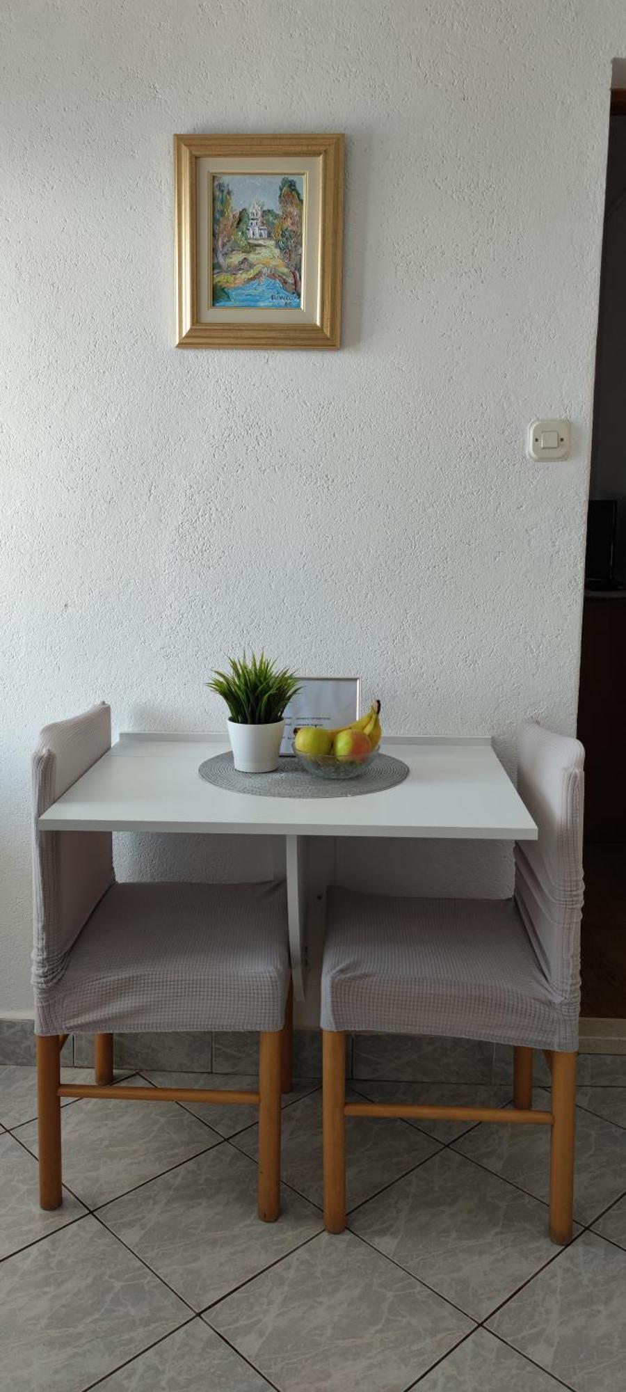 Apartment Franic Sućuraj Rum bild